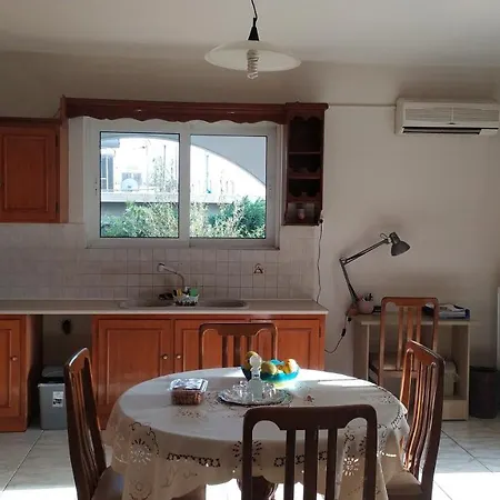 Corinas Holiday House